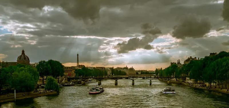 Featured photo by Andras Barta